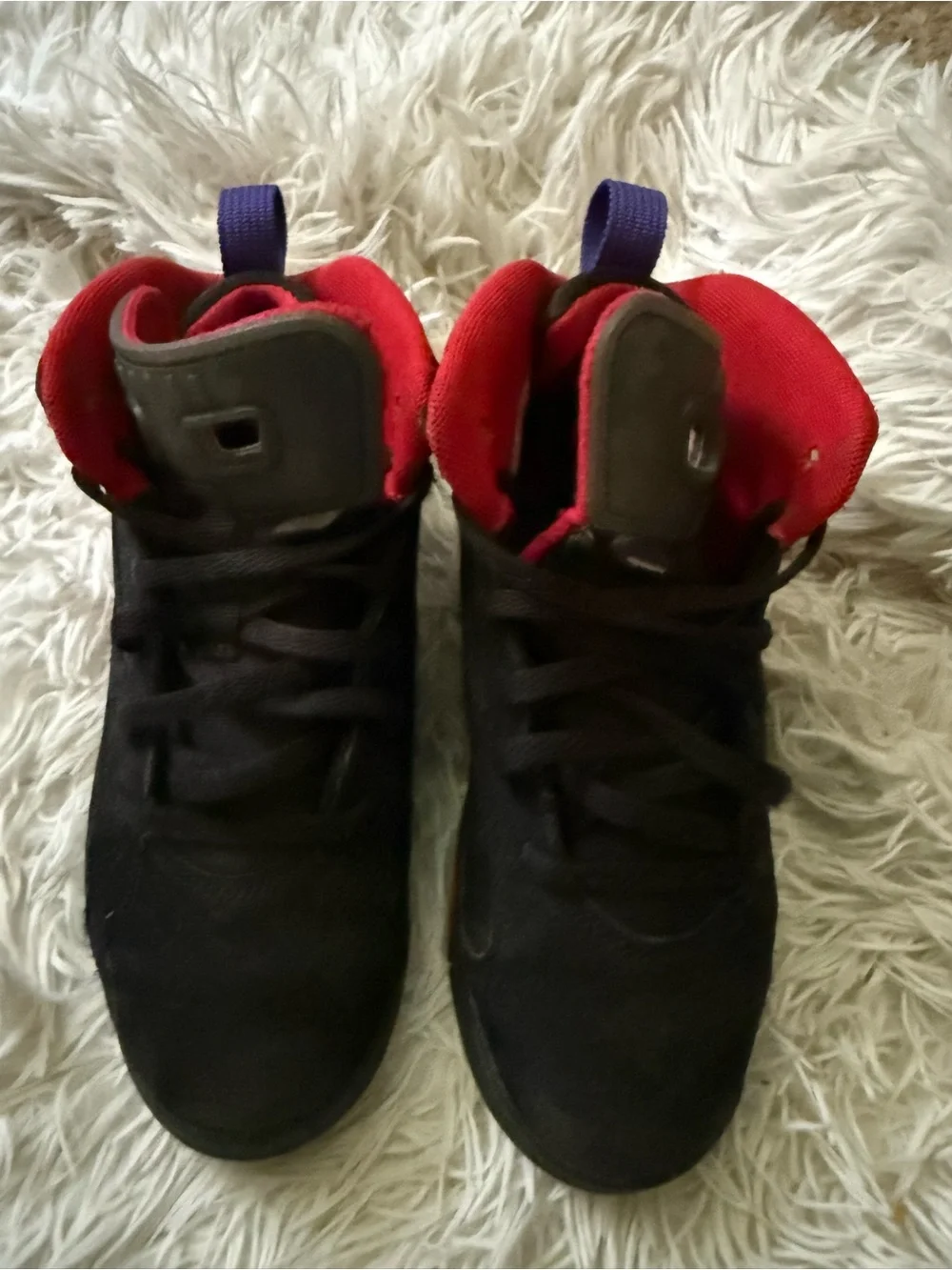 Nike Kids Black Sneakers with Red Lining and Purple Heel Tabs